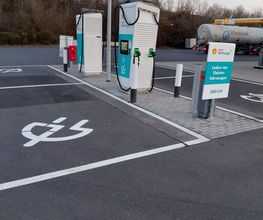 Shell Recharge Charging Station Bild 1