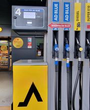 CLASSIC Tankstelle Bild 7