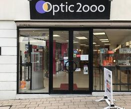 Optic 2000 image 3