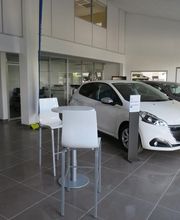 Garage Du Ménilot image 1