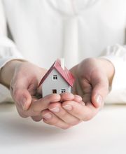 IVA KENAROVA AGENTE EXCLUSIVO AXA ESPAÑA imagen 12