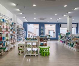 farmacia-cosmetica-03.jpg