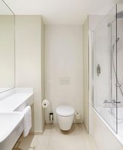 Premier Inn Germany bathroom