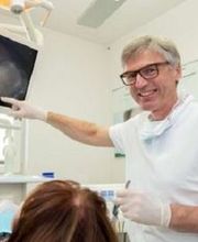 Zahnarztpraxis Dr. Andreas Pausch Bild 1