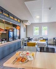 B&B HOTEL Mulhouse Ile Napoléon image 9