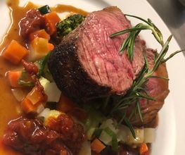 Quasi d'agneau avec petits légumes de saison - Hôtel restaurant du Cygne