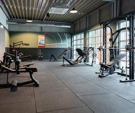 Basic-Fit 24/7 Bild 2