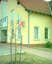 Aussenansicht der Linden-Apotheke