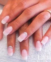 Renaissance Nails & Hair Spa Bild 2