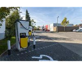 Shell Recharge Charging Station Bild 1