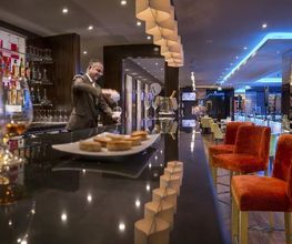Le Baccara - Casino d'Evian image 1