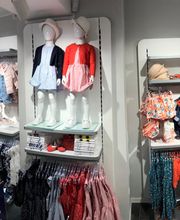 OKAIDI COMO VIA MILANO immagine 4