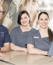 Zahnarztpraxis Dr. med. dent. Matthias R. Schmid AG Bild 2