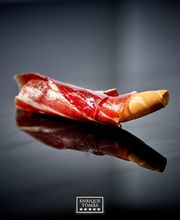 Enrique Tomás - Cerrada Nos trasladamos junto a las puertas J48-J51 imagen 14