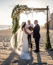 Wedding ceremony at the beach