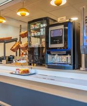 B&B HOTEL Aix-en-Provence Meyreuil Sainte-Victoire image 11