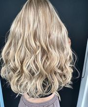 Green Apple Salon image 10