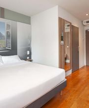 B&B HOTEL Saint-Jean-de-Luz image 4