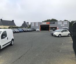 Garage Menier image 1