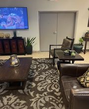 Magnolia Inn & Suites image 3