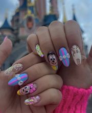 Nails Fumi imagen 2