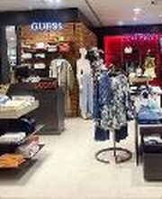 GUESS imagen 3