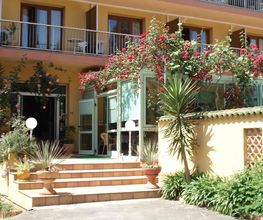 Hôtel Cyrnéa image 7