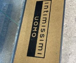 IUMAN Intimissimi imagen 1
