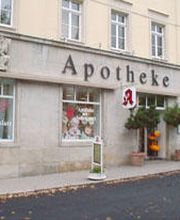 Aussenansicht der Apotheke am Solbrigplatz OHG
