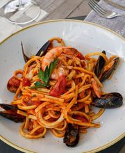 La Terrazza Bellinzona, Ristorante & Pizzeria - Snack Bar Bild 13