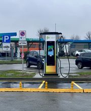 IPlanet: Ricarica in sicurezza in modalità ultra fast per tutti i veicoli elettrici.