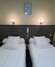 Hôtel Saint Clément image 2