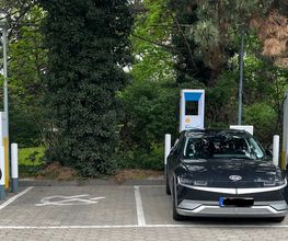 Shell Recharge Charging Station Bild 6