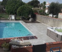 Bvs Piscines Et Spas image 3
