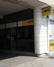 Agence Hertz Versailles image 1