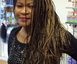 Salon De Coiffure Afro Rastafari image 14