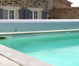 Clauzel Piscine image 2