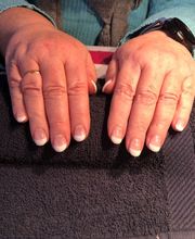 Nagelstudio Farbenfroh Bild 10