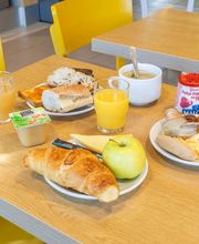 B&B HOTEL Salon de Provence image 3