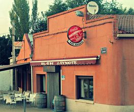bar-restaurante-kaynote-fachada-01.jpg