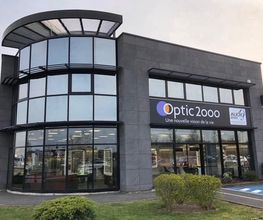 Optic 2000 image 12