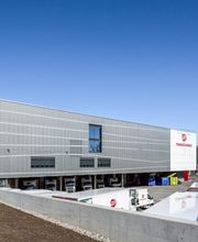 Glasfassade und Metalltüren Gebr. Leuthold Metallbau AG