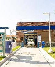 Get a car wash at the Splash In located at 8228 Woodyard Rd, Clinton, MD. Don’t forget to grab some food inside at our café!