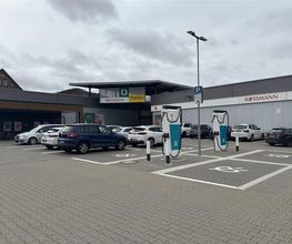 Shell Recharge Charging Station Bild 1
