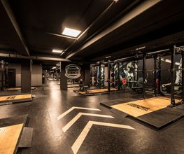 Fitness First Nürnberg - Squat Racks