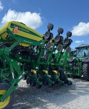 Sinclair Tractor image 6