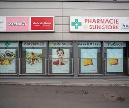 fenetre-pharmacie-sun-store-vernier