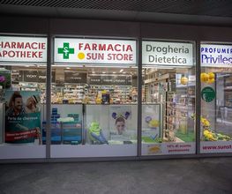 finestra-farmacia-sun-store-lugano-peri