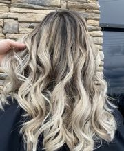 Fantastic Sams Cut & Color image 9