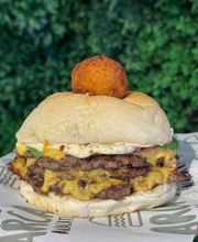 Arca Alacati - Düsseldorf Burger Smashburger Restaurant Bild 6
